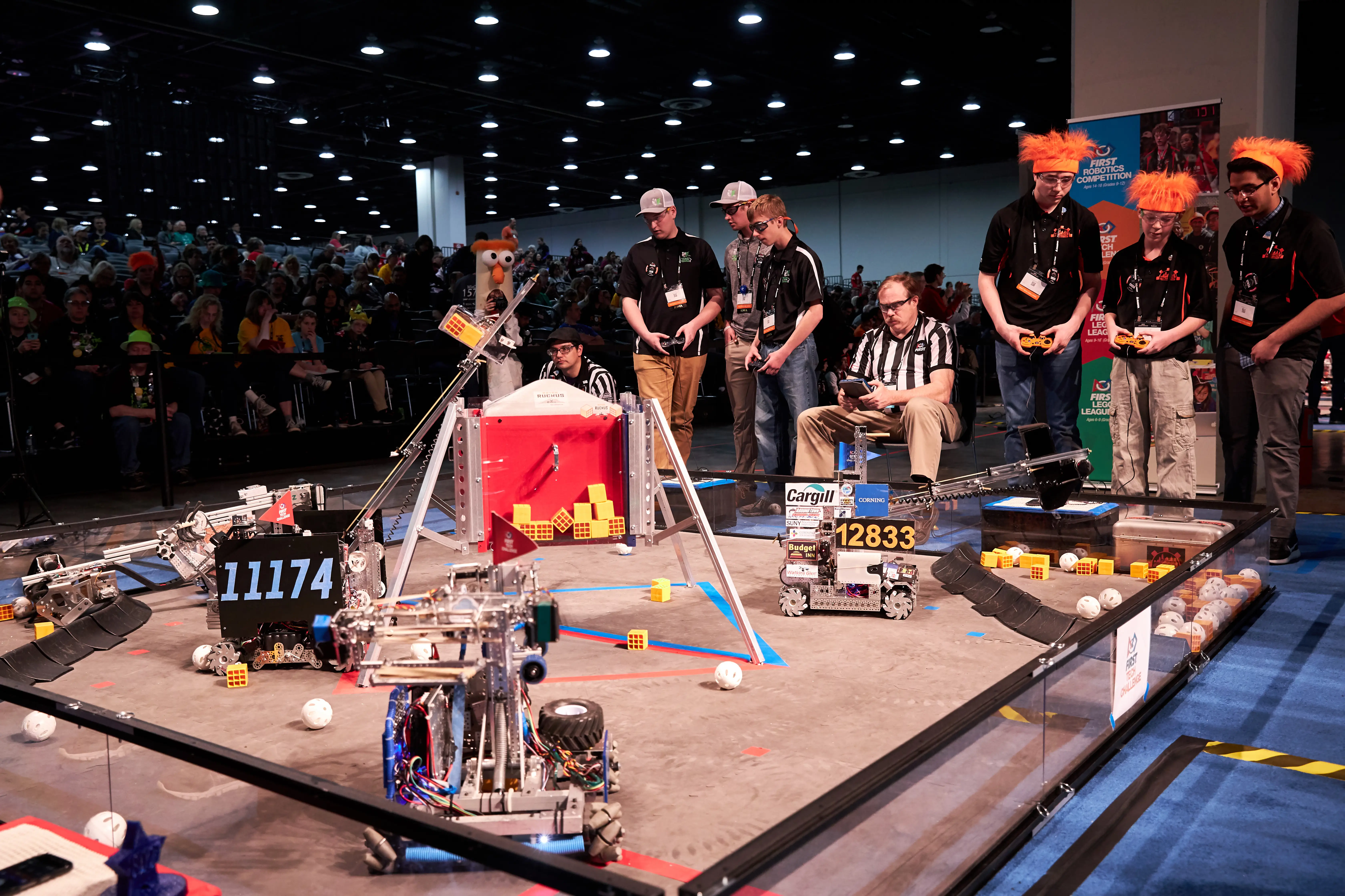 A picture of the 2018-2019 FIRST Tech Challenge game being played.